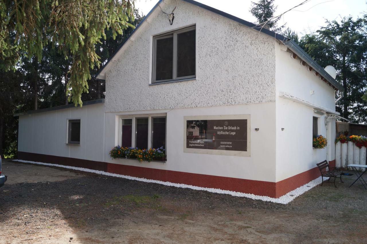 Ferienhaus Zum Jagdschlosschen Letschin Экстерьер фото